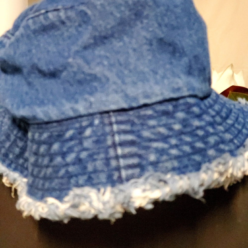 Jean hat